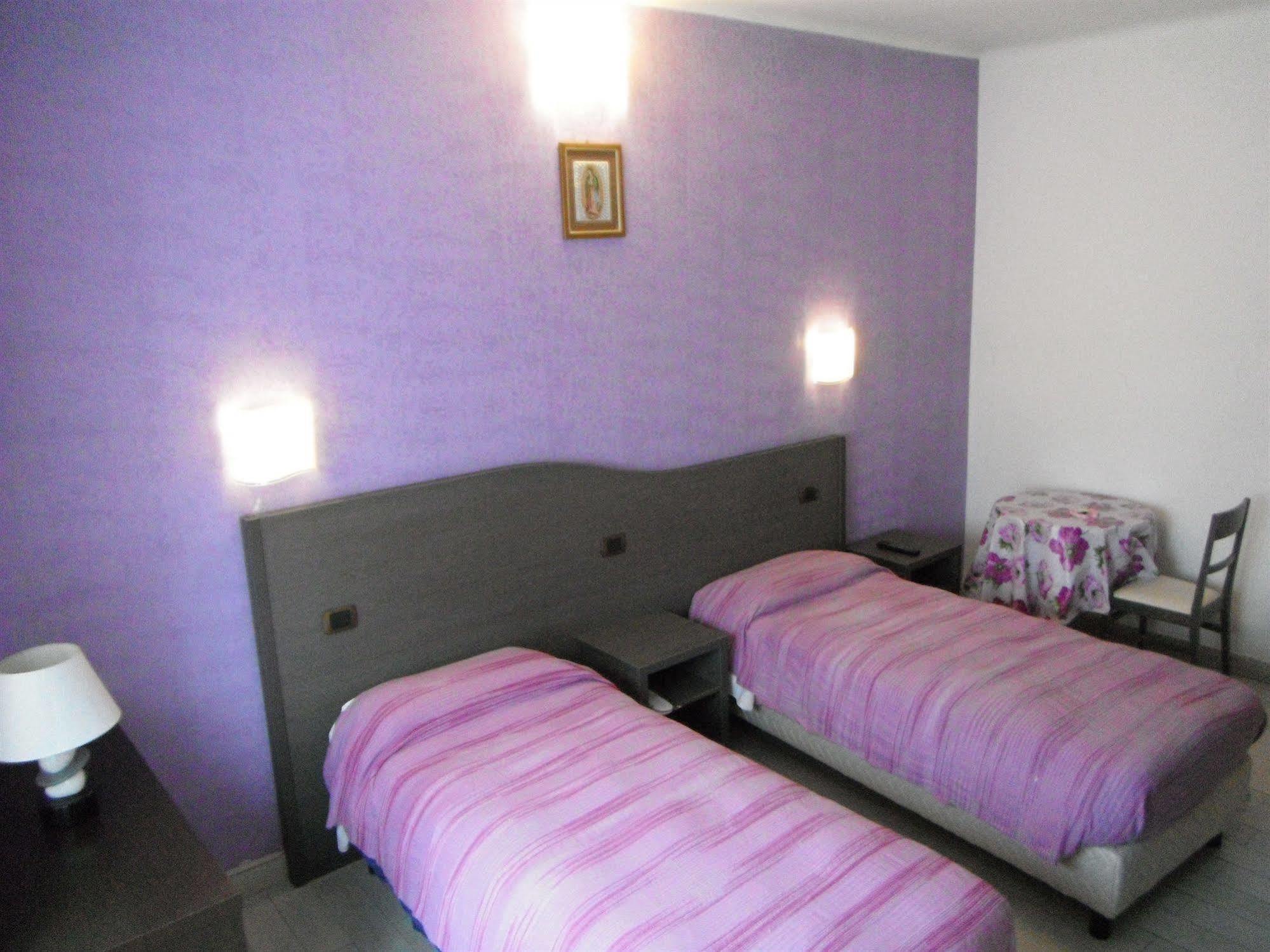 Hotel Renato Sesto San Giovanni Εξωτερικό φωτογραφία