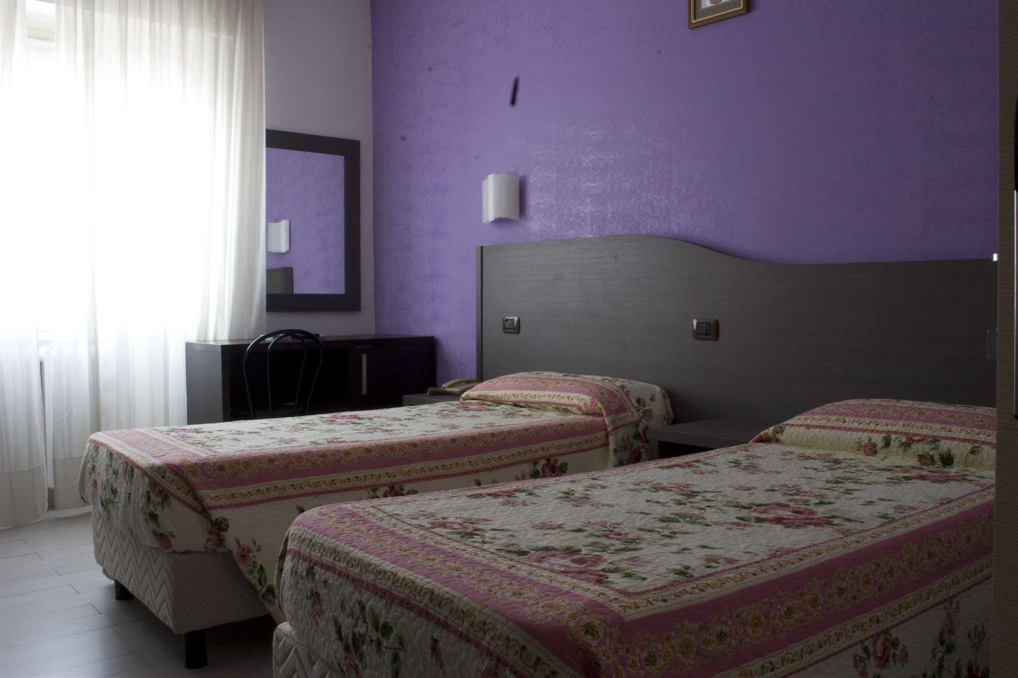 Hotel Renato Sesto San Giovanni Εξωτερικό φωτογραφία
